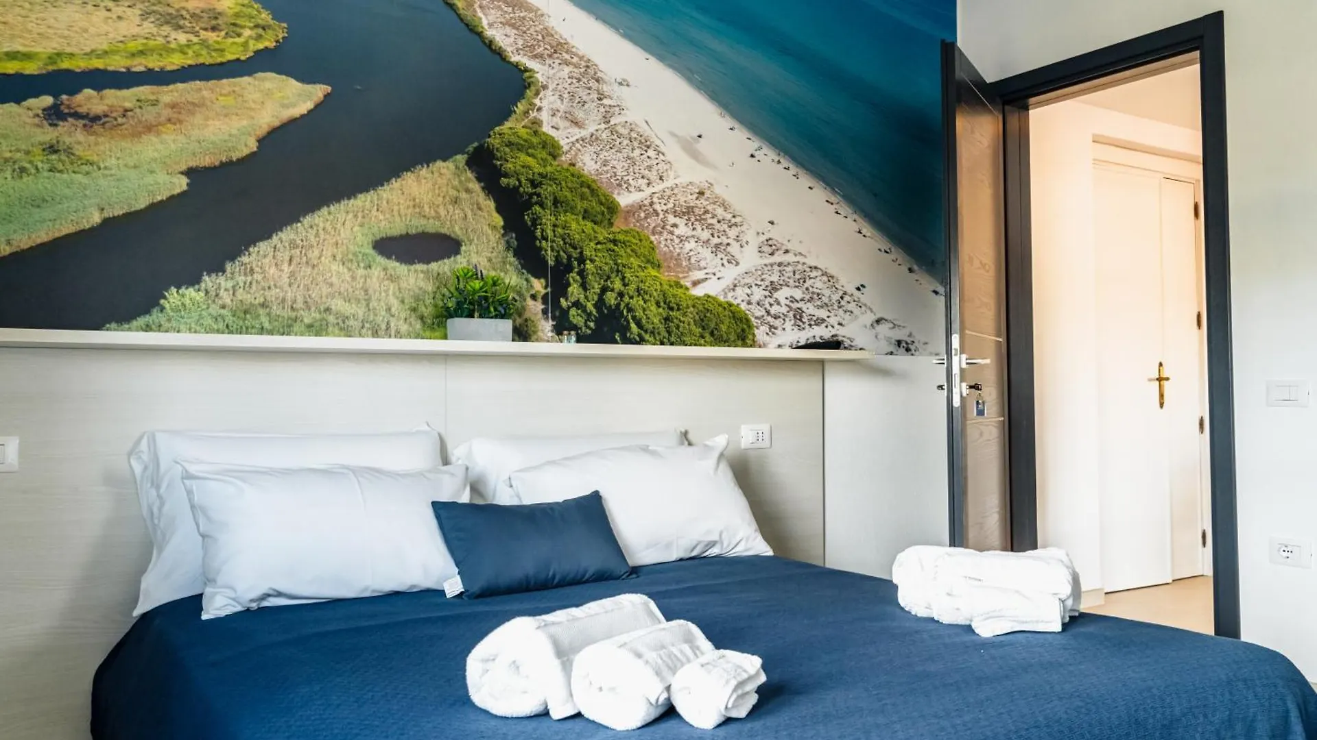 Il Porticciolo Hotel La Caletta 0*,