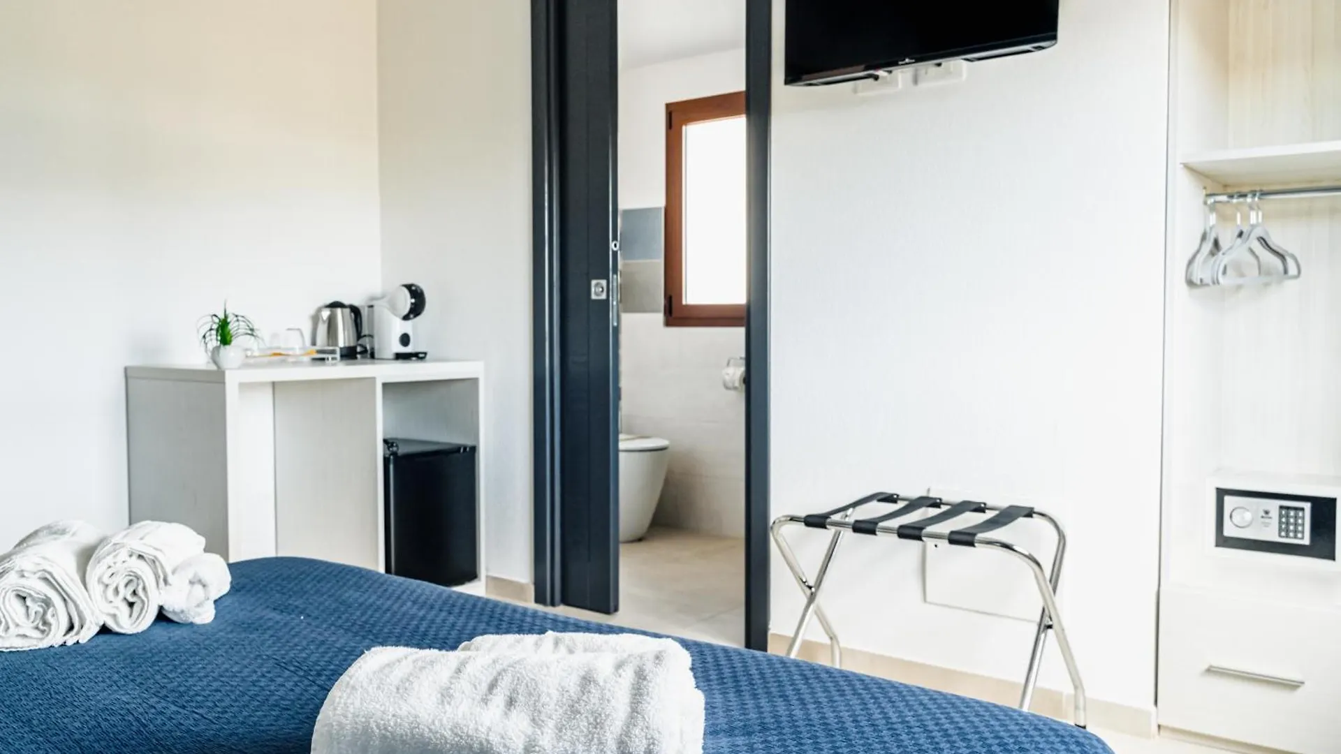 Il Porticciolo Hotel La Caletta